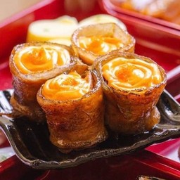 ซูชิเบค่อนชีส