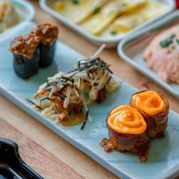 ซูชิรวม 6 คำ