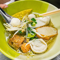 บะหมี่น้ำใส