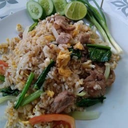 พิซซ่าเวียดนาม ขนมปังปิ้งเตาถ่าน