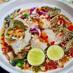 ยำปูม้าสด สุก