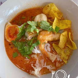 ก๋วยเตี่ยวต้มยำ