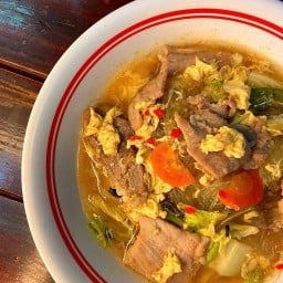 โซ้ยหมี่ ก๋วยเตี๋ยวเส้นคลุก