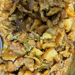 ข้าวแกงป้ายา อาหารปักษ์ใต้ สนามจันทร์