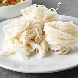 เส้นขนมจีน