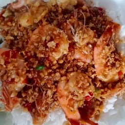 ข้าวกุ้งคั่งพริกเกลือ