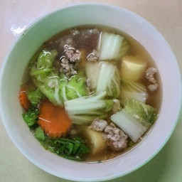 แกงจืดผักกาดขาว