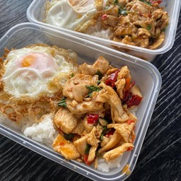 กระเพราบ้านย่า ครัวในบ้าน