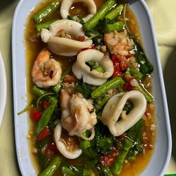 กระเพรารวมมิตรทะเลอันดามัน