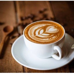 ลาเต้ร้อน