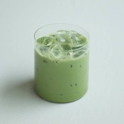 ICED MATCHA LATTE