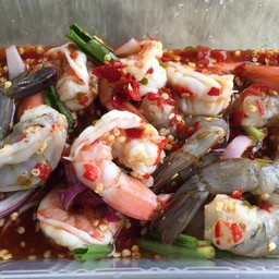 ยำกุ้ง 2 ใจ