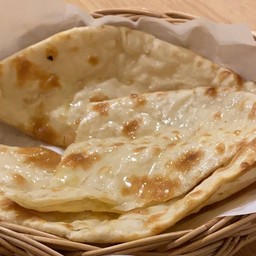 BUTTER NAAN