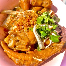 ก๋วยเตี๋ยวไก่มะระ เส้นหมี่ขาว ธรรมดา