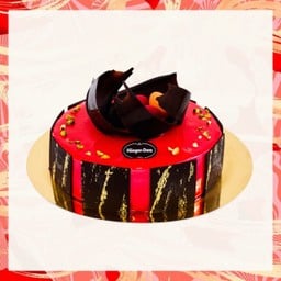 Love Moment (Cake 1.5 KG)