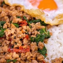 ข้าวห่อกระเพรา
