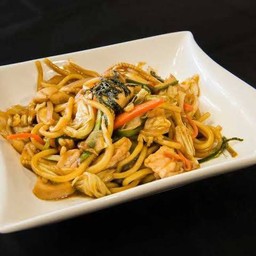 ยากิโซบะไก่