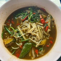 แกงเห็ดผักรวม