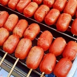 ไส้กรอกแดงในตำนาน 2ลูก 5ไม้ + สามรส