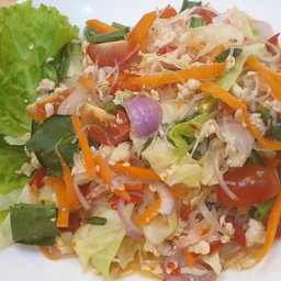 ยำวุ้นเส้นไก่สับ Vermi celli salad with chicken