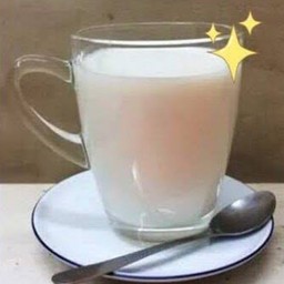 นมสดร้อน  3 ฟรี 1