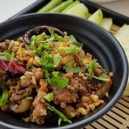 สมศรี อาหารเหนือ เจ้าเก่า ตลาดนัดลุงออม