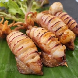 หมึกแดดเดียวทอด