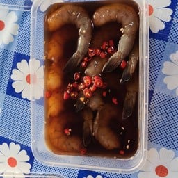 ส้มตำ ยำแซ่บ กลางสวน