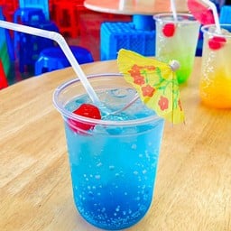 กะเพราคุณชิน กระเทียมบาง