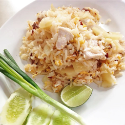 ข้าวผัดหมู