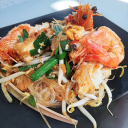 ผัดไทวุ้นเส้นกุ้งสด
