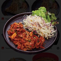 หมูสไลด์ผัดกิมจิ