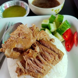 ข้าวหมูอบ (ข้าวหอมมะลิ)