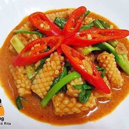 กระเพราคุณอี๊ด บางรักซอย1(0807197051)