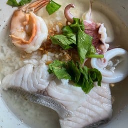 ข้าวต้มปลาคุณแหม่ม