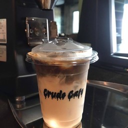ICE LATTE (ลาเต้เย็น)