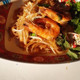 ผัดไทย หอยทอด