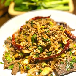 ลาบหมูคั่ว