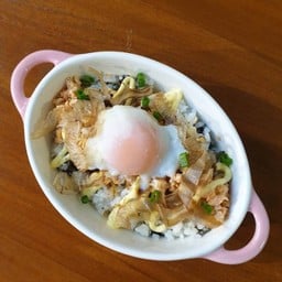 Kidข้าวคลุกสาหร่ายแซลมอนสับเทอริยากิไข่ออนเซน  Salmon Teriyaki Rice With Onsen Egg