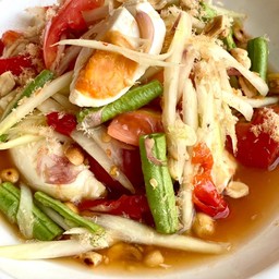 ตำไทยกุ้งฝอยไข่เค็ม