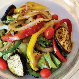 สลัด ผักย่าง