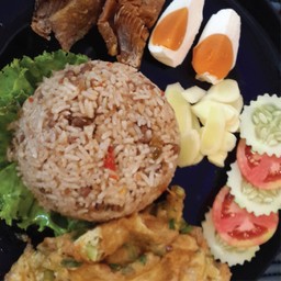 ข้าวคลุกกะปิ