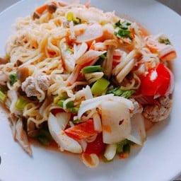 ยำมาม่ารวมมิตร