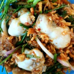 แซ๊บนัว คักน้อ ตลาดบิ๊กมาเก็ต ล๊อค 87 ซอย 4