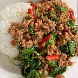 กระเพราเงินล้าน  ฟรีน้ำซุปทุกเมนู (เจ้าเก่า) กะเพรา กระเพรา ผัดกระเพแรา อาหารตามสั่ง  ตามสั่ง  สุขุม กระเพราเงินล้าน  ฟรีน้ำซุปทุกเมนู (เจ้าเก่า) กะเพรา กระเพรา ผัดกระเพแรา อาหารตามสั่ง  ตามสั่ง  สุขุมวิท 81