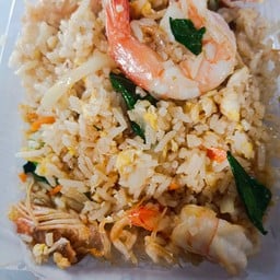 เน็ต อาหารตามสั่ง ถนนนเรศ บางรัก