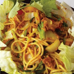 สปาเก็ตตี้โบโลเนสไก่