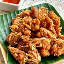 แก้มกุ้งทอดพริกปาริก้า