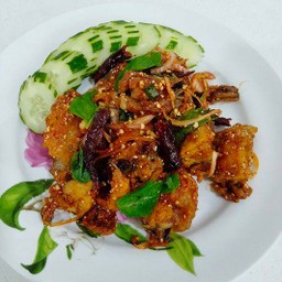 ยำไก่แซ่บ(กับข้าว)