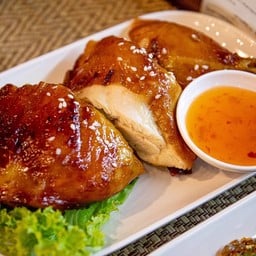 ไก่ย่างกระฉูด(สะโพก)